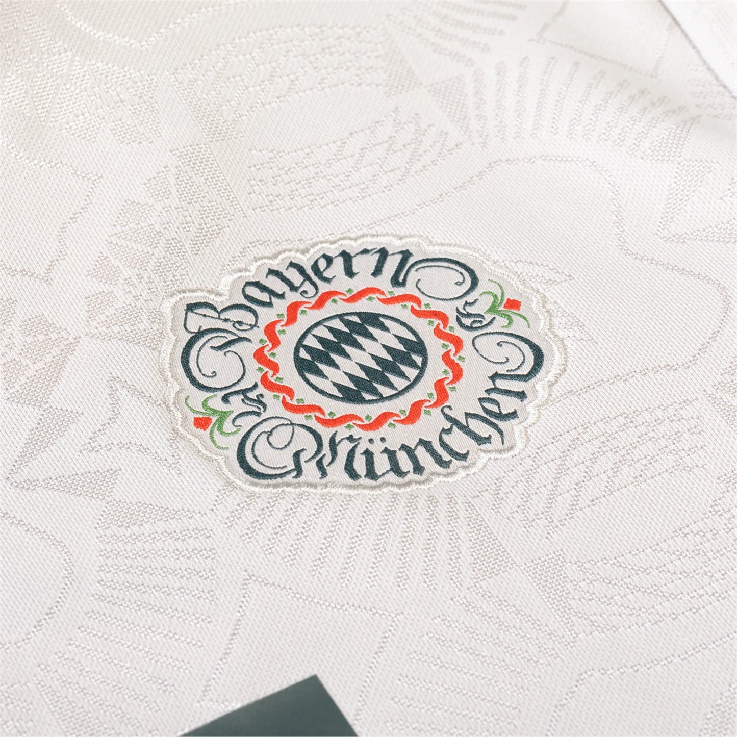 FC Bayern Munich 2025/2026 Oktoberfest